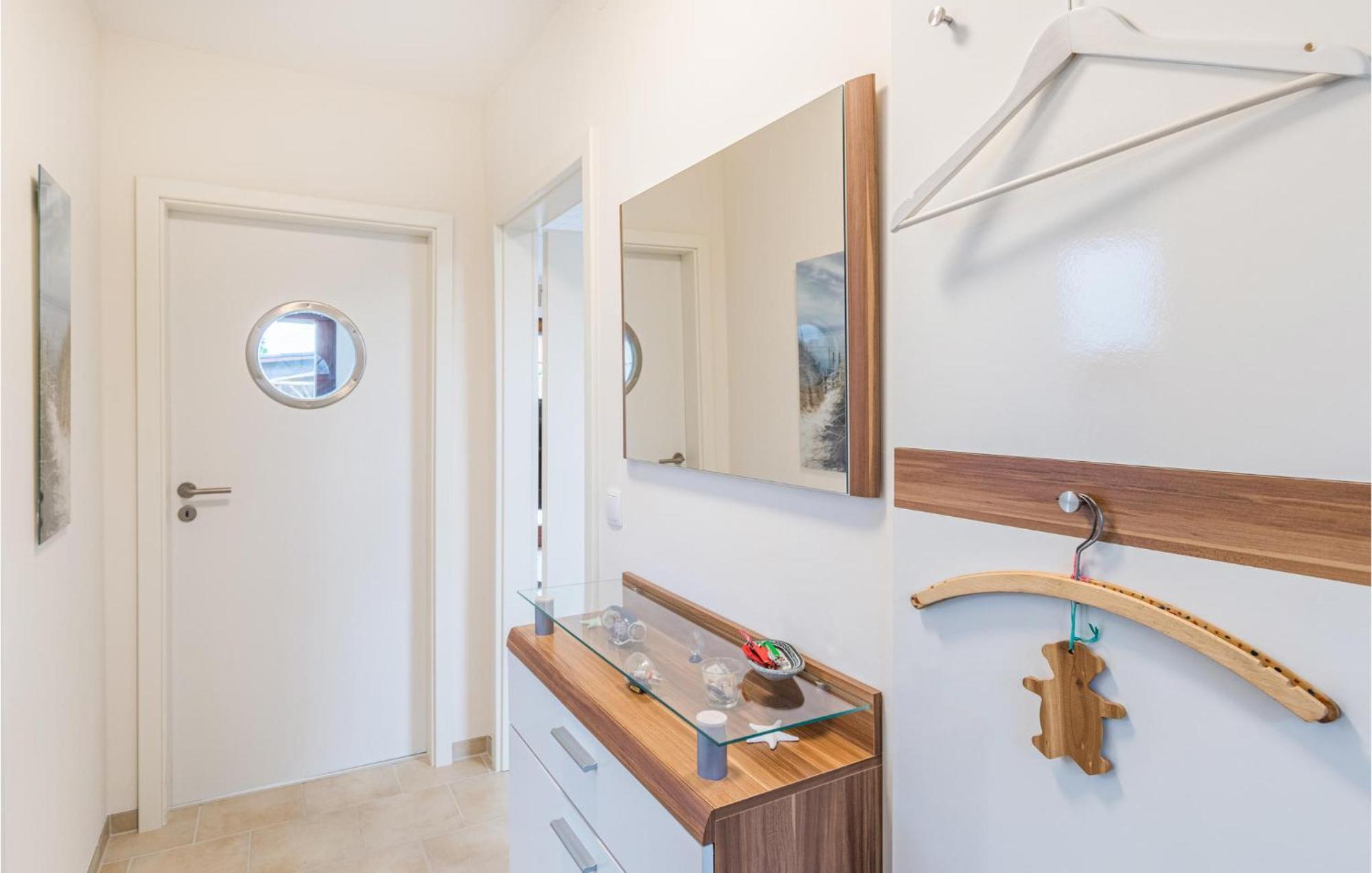 Amazing home in Hennstedt with WiFi, 2 Bedrooms&Sauna Buitenkant foto